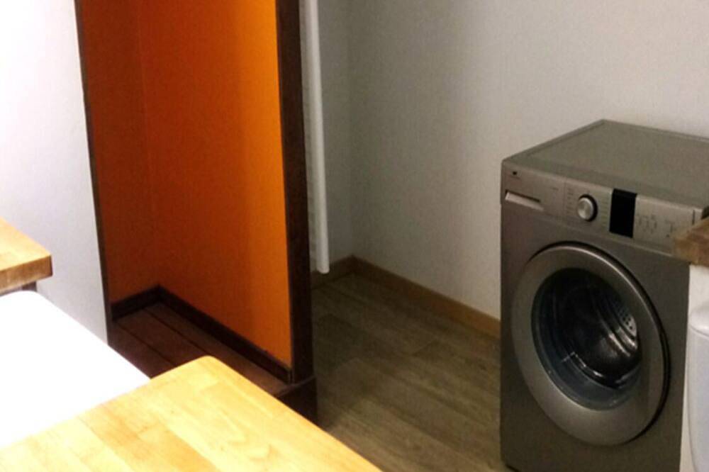 Entire apartment, Pink Granite Coast. Gîte for 4/5 people 10 minutes from the beach! in Trélévern, Pink Granite Coast