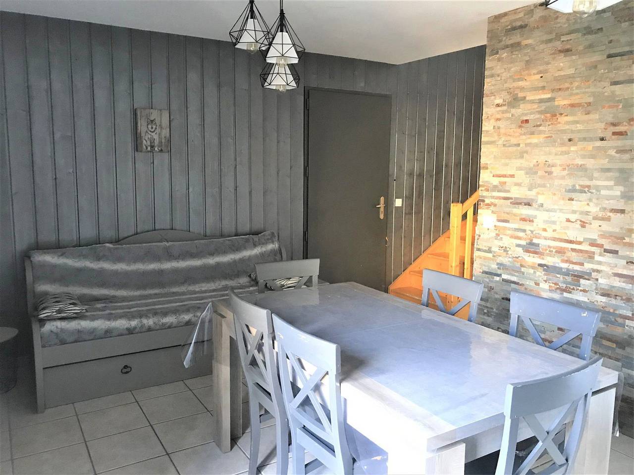 Residencia Les Flocons Du Soleil, chalet dúplex acogedor para 7 personas, piscina y sauna in La Joue du Loup, Dévoluy (comuna)