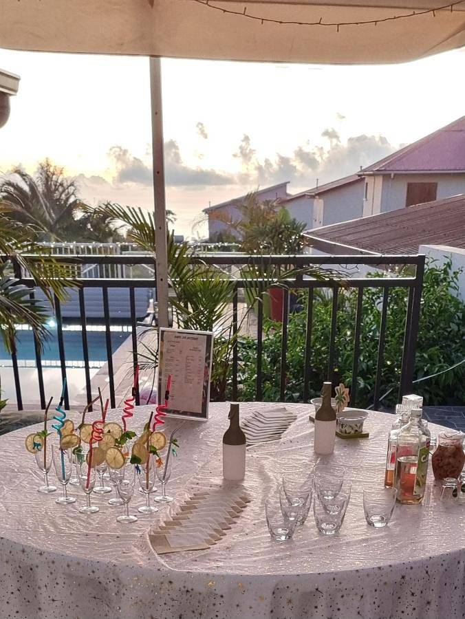 Chambre d’hôte pour 2 personnes, avec bassin pour enfant et piscine ainsi que jardin et jacuzzi à Le Tampon (Réunion) - 2