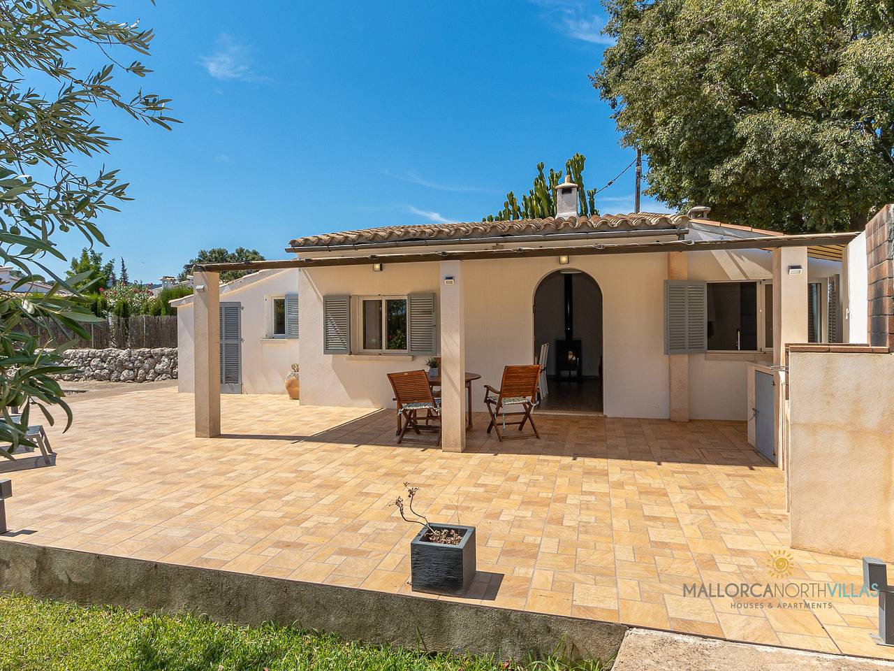 Rural villa in Pollença with fireplace, for 2 people in Pollença Town, Pollença