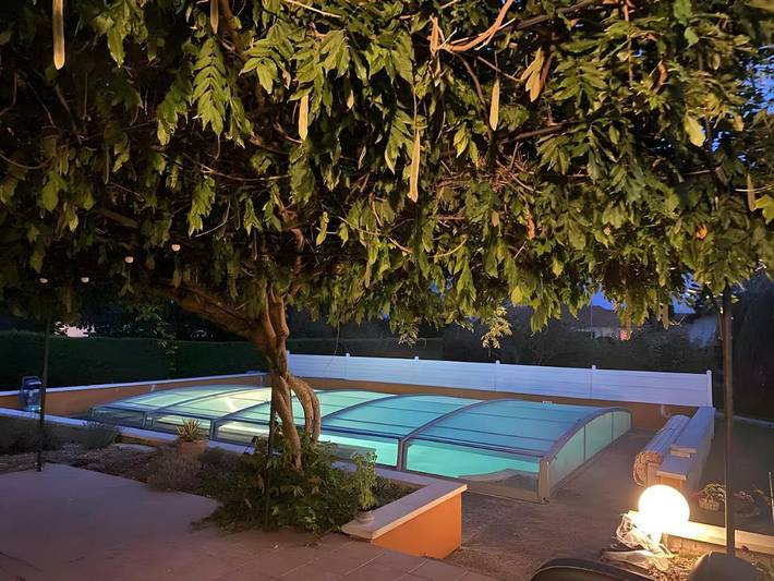Villa pour 6 personnes, avec Terrasse et Jardin ainsi que Piscine et Vue