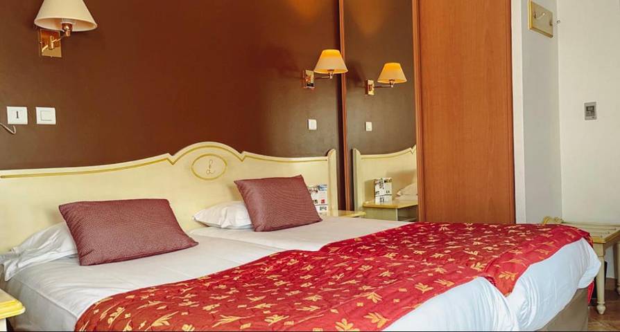 Hôtel pour 2 personnes, avec piscine et jardin à Bouc-Bel-Air - 4