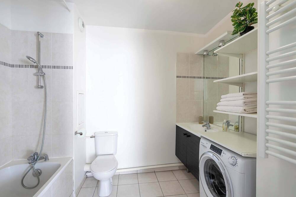 Entire apartment, Grand 2P Lumineux, Cosy et au Calme proche Paris ! in Pantin, Seine-Saint-Denis