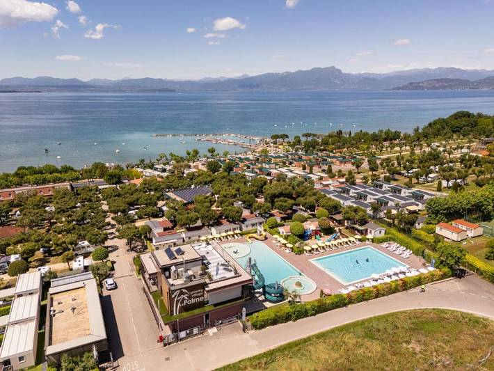 Bungalow für 2 Personen, mit Terrasse und Pool sowie Whirlpool in Lazise