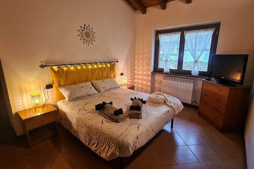 Entire apartment, Il Posticino D'Oltrepò in Val di Nizza, Oltrepò Pavese