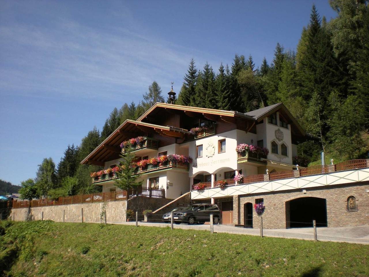 Ganze Ferienwohnung, Gästehaus Herrmann - Wohlfühlzimmer für Drei in Filzmoos, Tennengau