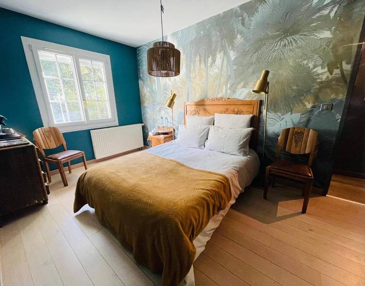 Gîte pour 2 personnes, avec piscine et terrasse ainsi que vue et jardin à Crémieu - 3