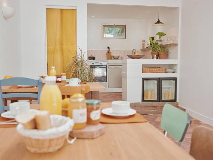 Hôtel, avec Terrasse et Jardin à Clamecy - 3