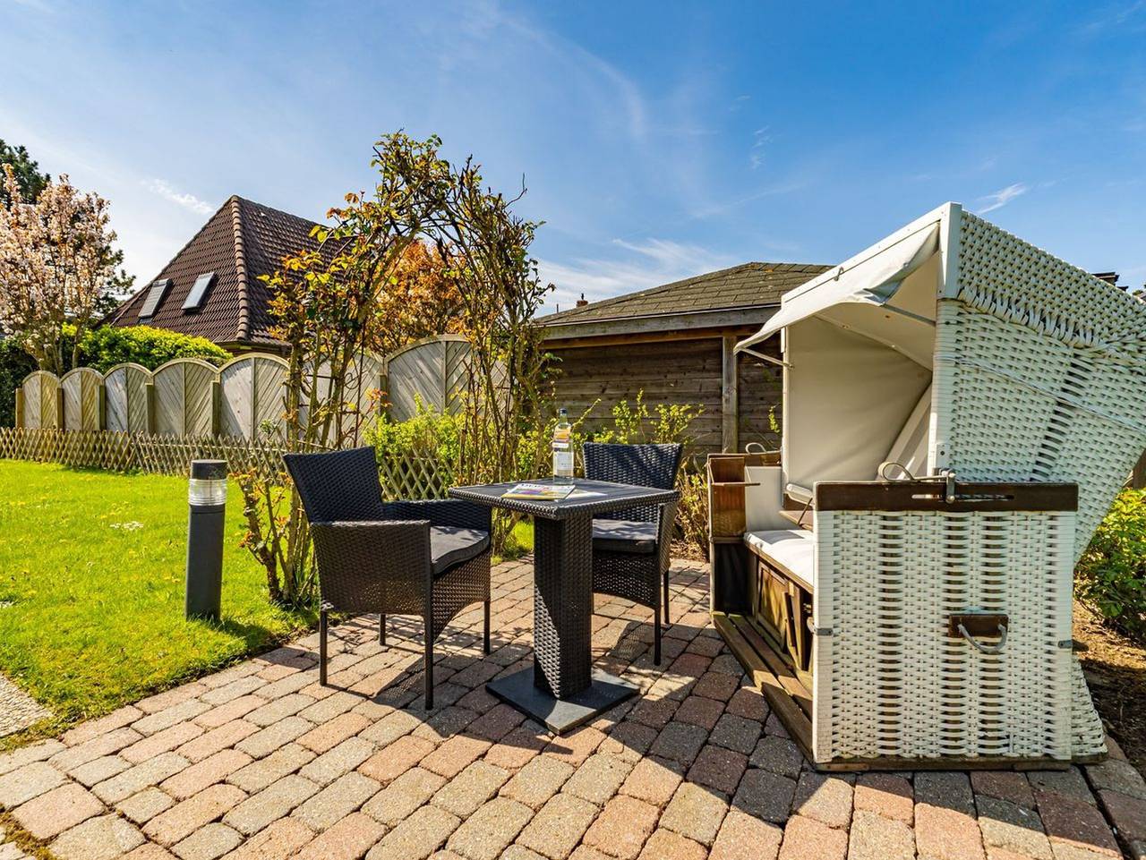 Ganze Ferienwohnung, Tom - 3-Zimmer-Ferienwohnung im 1 Og in Westerland mit Terrasse. in Westerland, Sylt (Gemeinde)