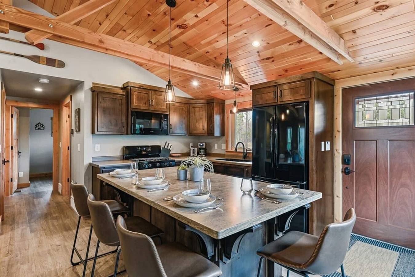 Riverside Retreat -Breathtaking View, Kayak, Atv in Condado de Oconto