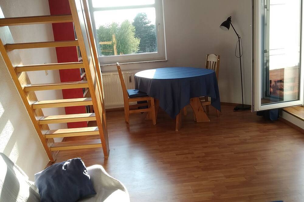 Ganze Wohnung, Sonnige Atelier-Oase in Göttingen, Niedersachsen