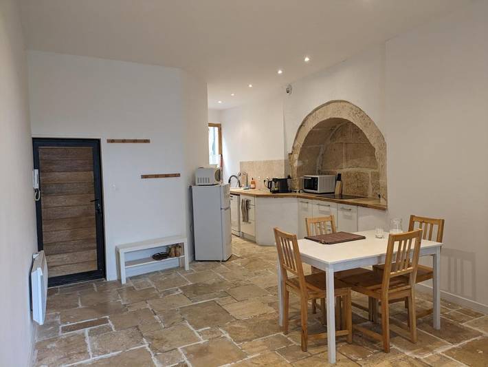 Gîte pour 6 personnes, avec balcon à Sommières - 4