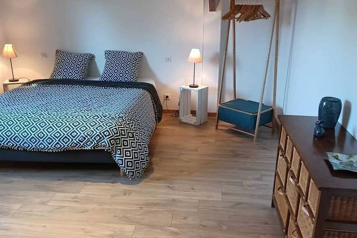 Location de vacances pour 8 personnes, avec jardin, animaux acceptés à Cuzance - 2