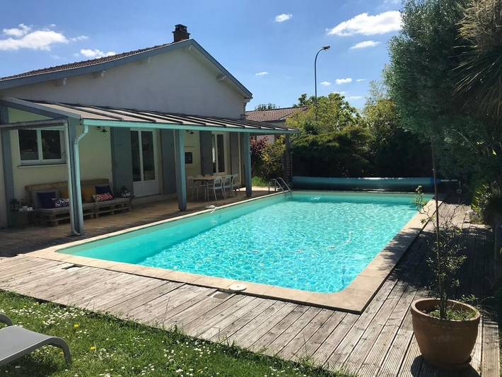 Chalet para 6 personas, con vistas además de jardín y piscina, Se admiten mascotas - 1