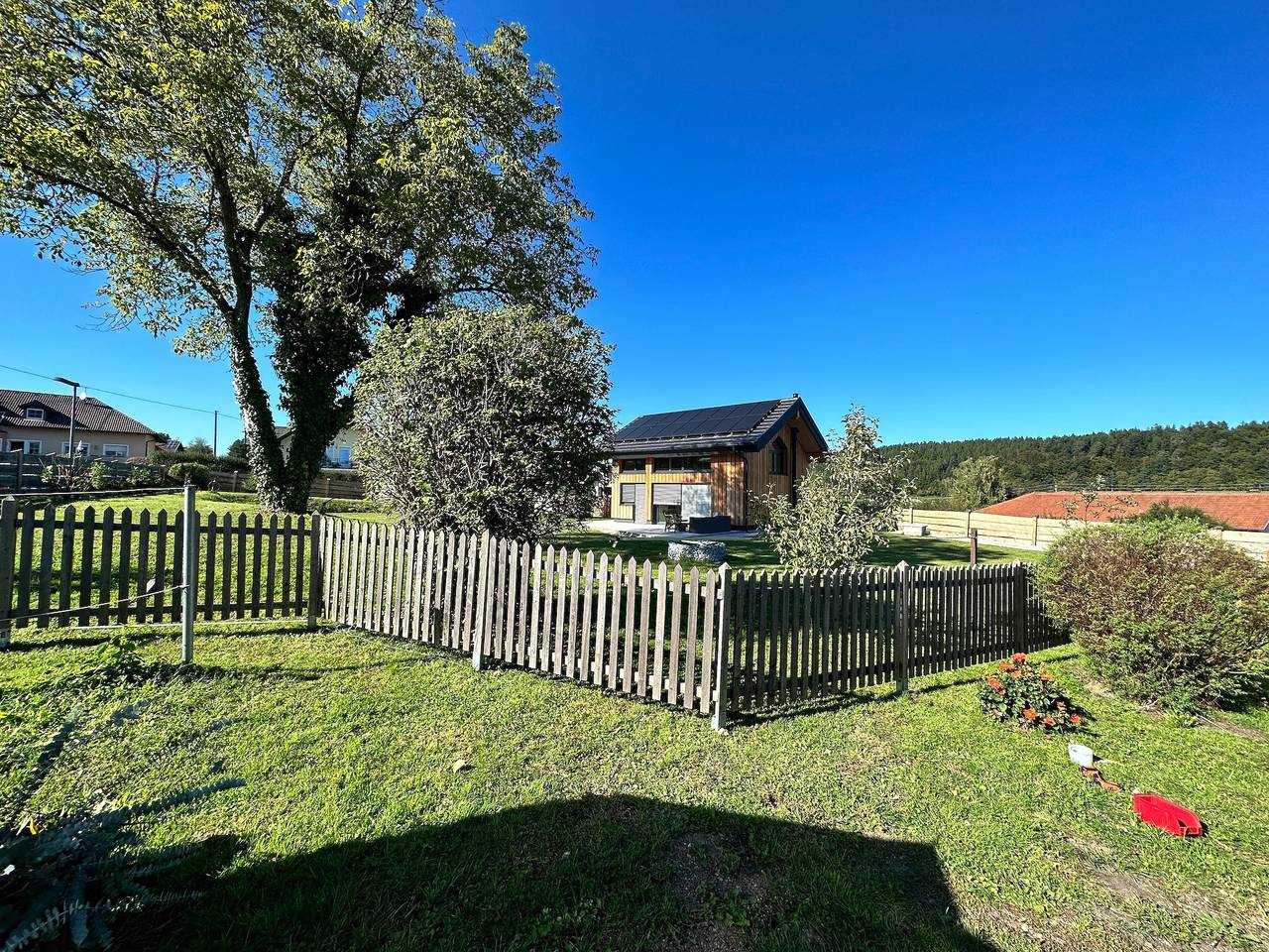 Ganze Ferienwohnung, Tiny House mit privater Terrasse, eigenem Garten und Wlan in Braunau am Inn