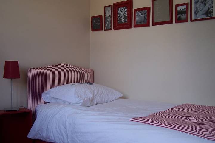 Location de vacances pour 5 personnes, avec piscine et jardin à Néac - 2