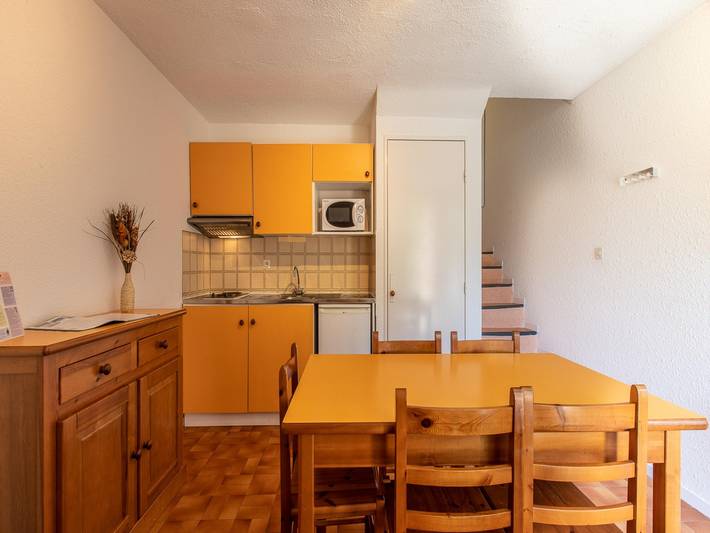 Gîte pour 5 personnes, avec terrasse et piscine, adapté aux familles à Guillaumes - 2