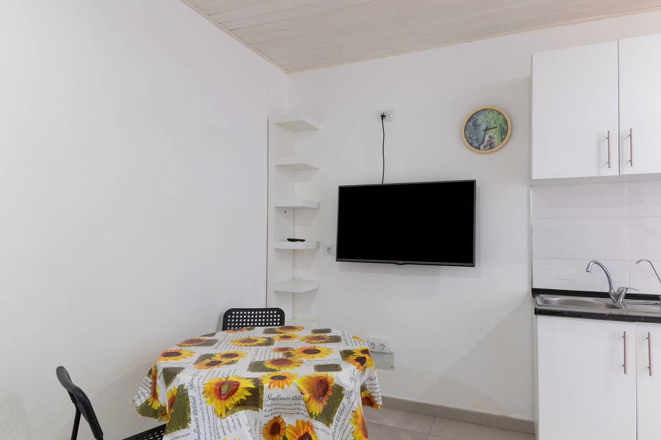 Appartamento intero, Appartamento per vacanze 'Apartamento Con Jardín' con vista sulle montagne, giardino privato e Wi-Fi in Maspalomas, San Bartolomé de Tirajana