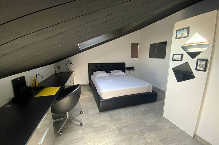 Location de vacances pour 16 personnes, avec Terrasse et Jardin à Ampus - 3