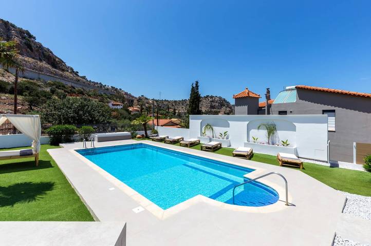Location de vacances pour 8 personnes, avec jardin dans Malia - 2