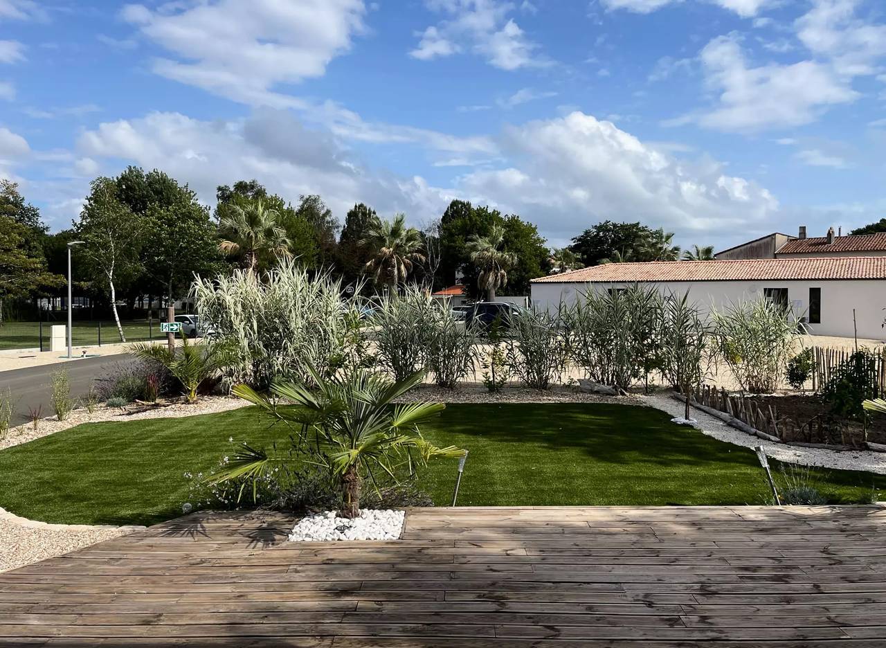 Camping pour 4 Personnes dans Les Mathes, Région de Rochefort