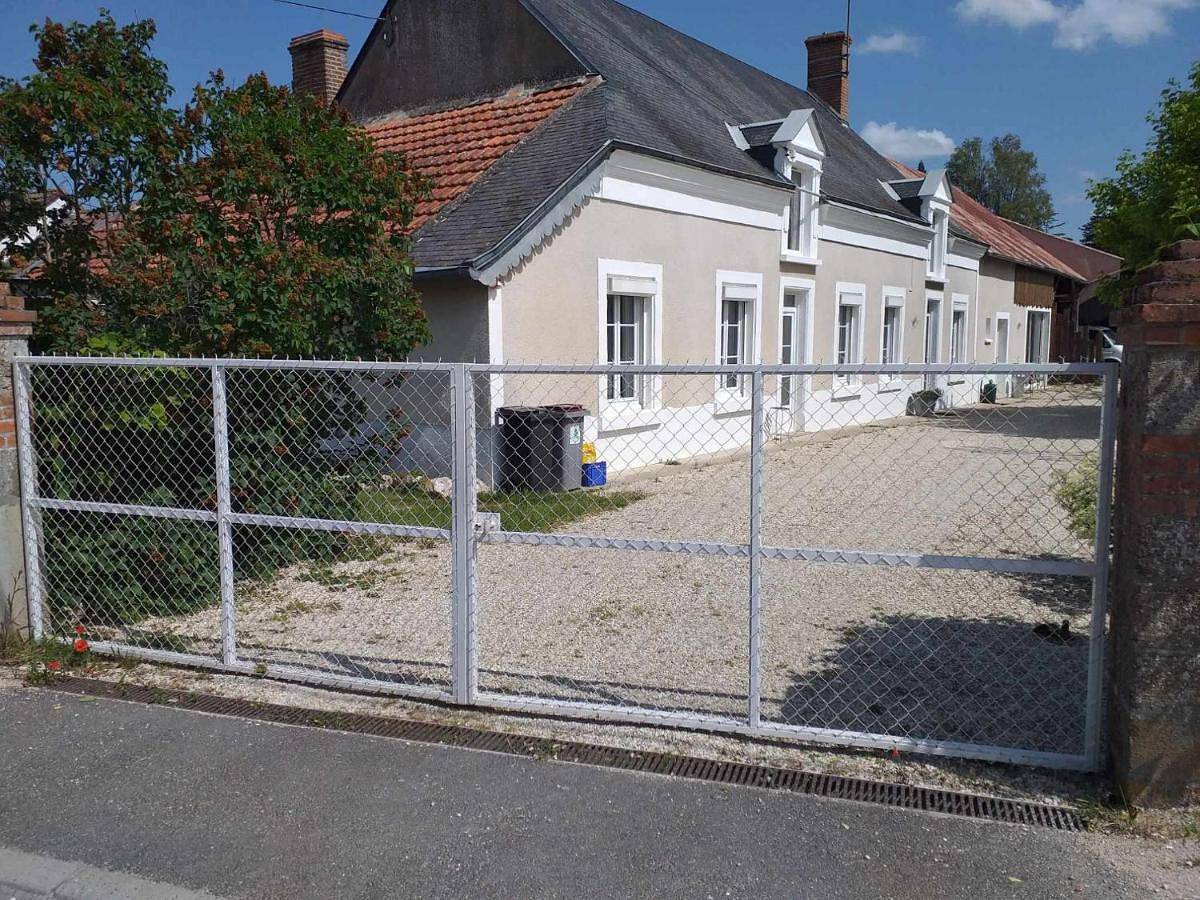 Pastelle entre zoo et chateau in Contres, Sologne