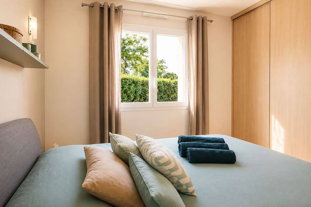 Large family house, with private pool in Mauges-sur-Loire, Región de Cholet