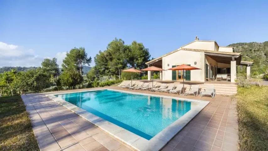 Villa for 10 people, with garden - 1