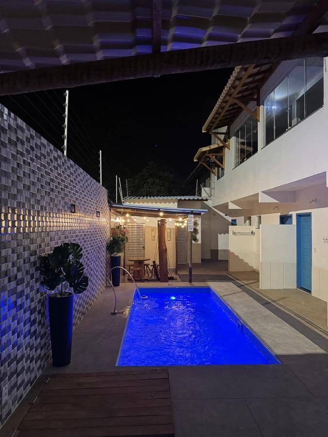Casas e apartamentos de temporada para 2 pessoas, com terraço e jardim e ainda piscina em Meaipe