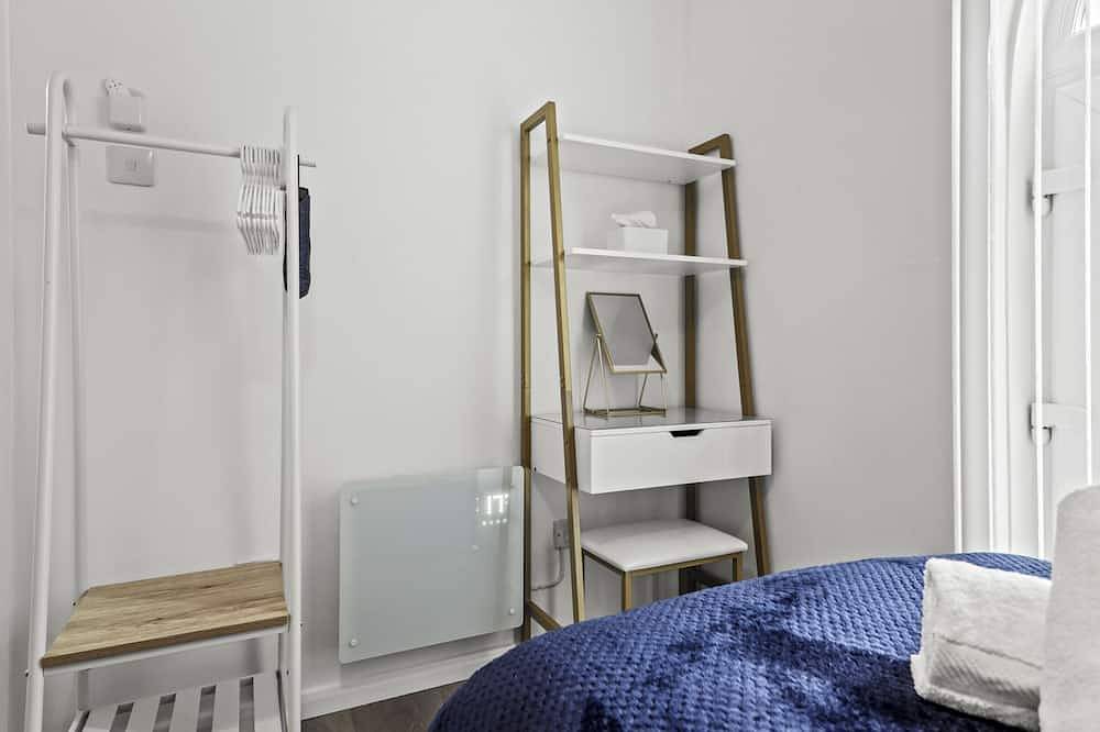 Apartamento entero, Kettering-Apartamento-Baño privado-Ejecutivo in Kettering, Northamptonshire