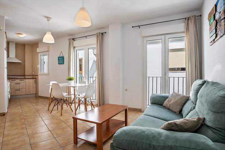 Ganze Wohnung, Ferienwohnung "Casa Señores Cura 1 - Solo Familias" mit Gemeinschaftsterrasse und WLAN in Playa de los Bateles (Conil de la Frontera), Conil de la Frontera