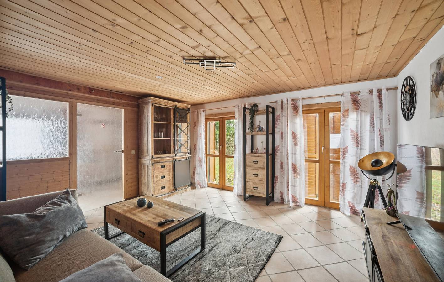 Gemütliche Wohnung 2km vom Dickendorf Zentrum mit Wifi & Parkplatz in Steinebach/Sieg, Altenkirchen & Umgebung