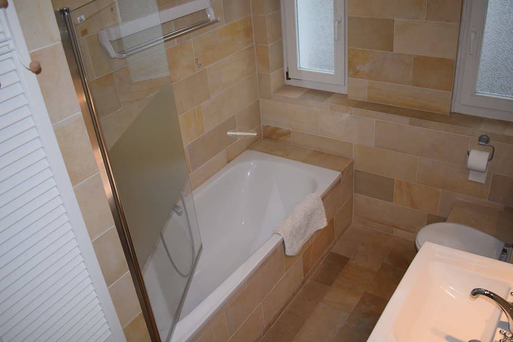 Ganze Wohnung, Ferienwohnung Lotus **** in Brandenburg an der Havel