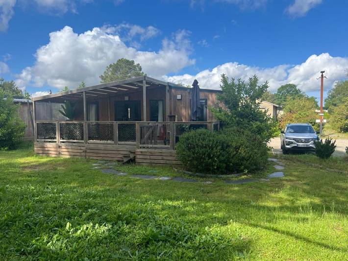 Gîte pour 5 personnes, avec Terrasse ainsi que Jardin et Piscine dans Golf Blue Green Gujan