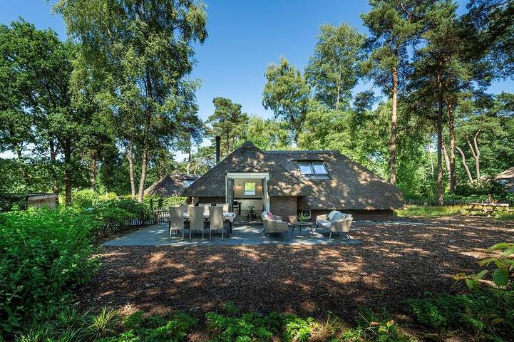 Vakantiepark voor 6 personen, met terras en tuin, met huisdier in Putten