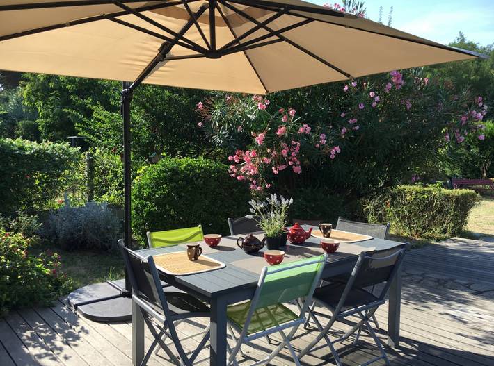 Gîte pour 8 personnes, avec terrasse et jardin, animaux acceptés