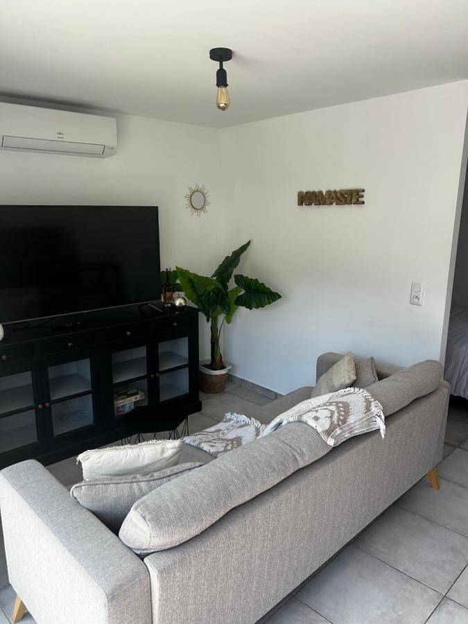 Location de vacances pour 3 personnes, avec vue et jardin à Trans-en-Provence - 2