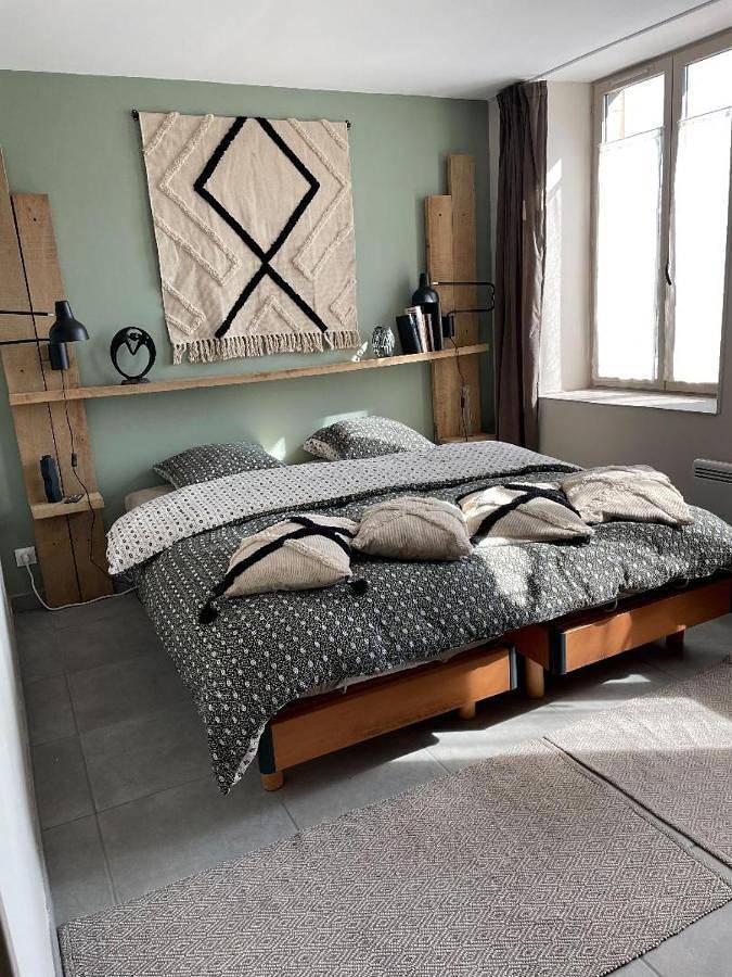 Gîte pour 4 personnes, avec vue dans Floing - 2