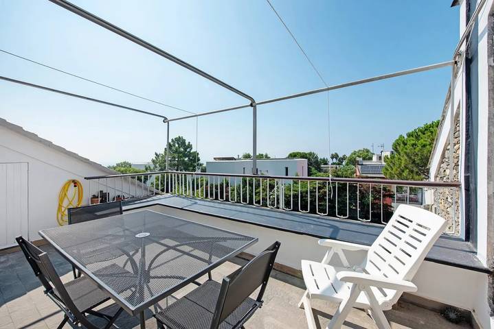 Gîte pour 3 personnes, avec terrasse à Arenzano - 2