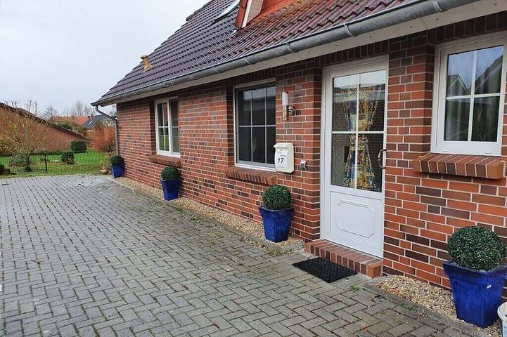 Ferienhaus für 7 Personen, mit Terrasse in Jemgum