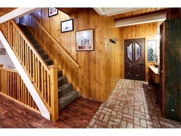 Vacation House for 12 Guests in Lake Arrowhead, San Bernardino County, Picture 3