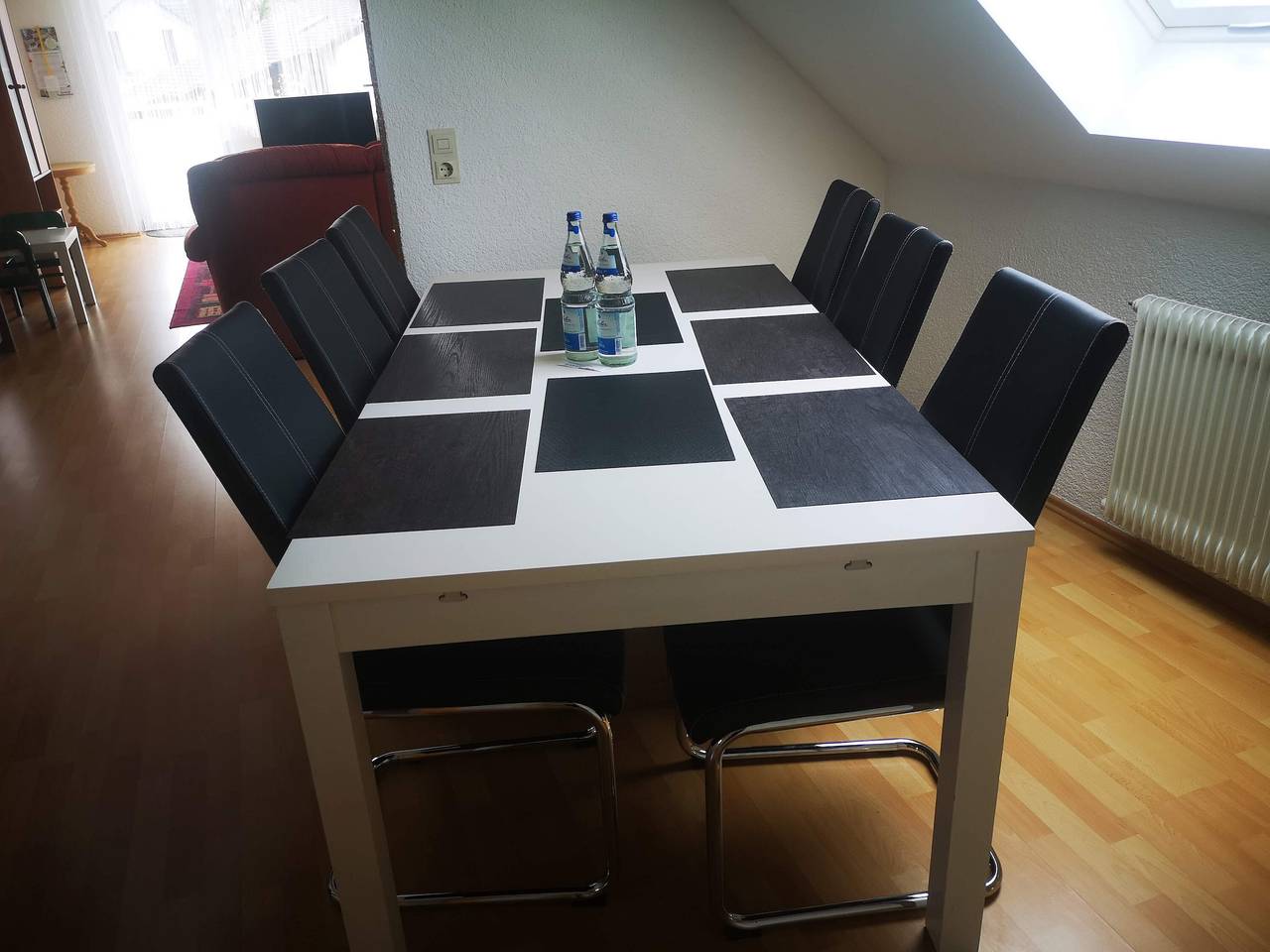Appartement entier, Appartement "Eckert" avec jardin partagé, balcon et Wi-Fi in Forêt-Noire du Sud
