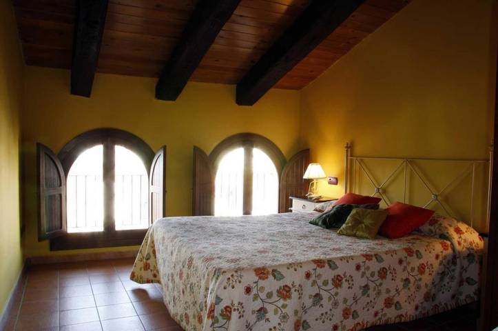 Apartamento para 2 personas, con Terraza además de Jardín y Vistas en Teruel