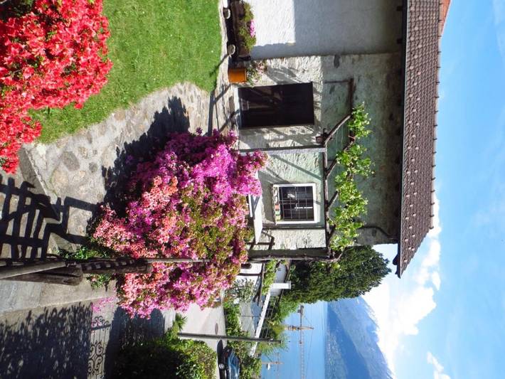 Ferienhaus für 3 Personen, mit Seeblick und Garten sowie Ausblick in Brissago - 2