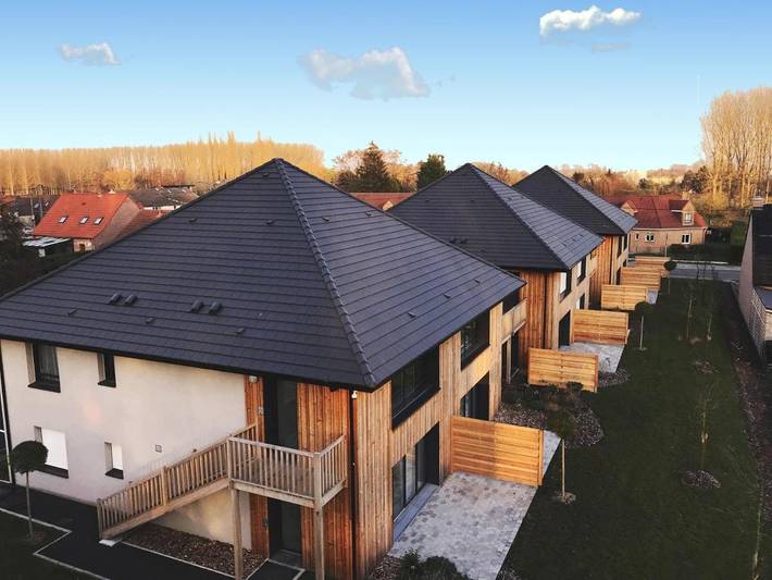 Appart’hôtel pour 4 personnes, avec Terrasse ainsi que Jardin et Vue
