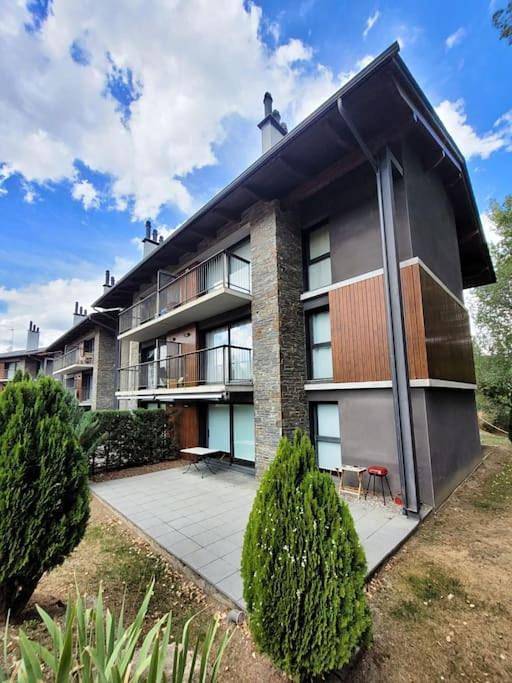 Gîte pour 5 personnes, avec balcon ainsi que piscine et sauna à Saillagouse - 3