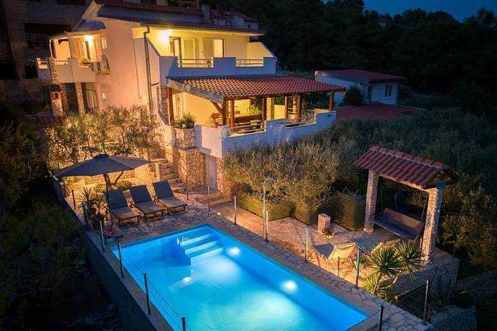 Villa für 8 Personen, mit Garten und Balkon, mit Haustier - 1