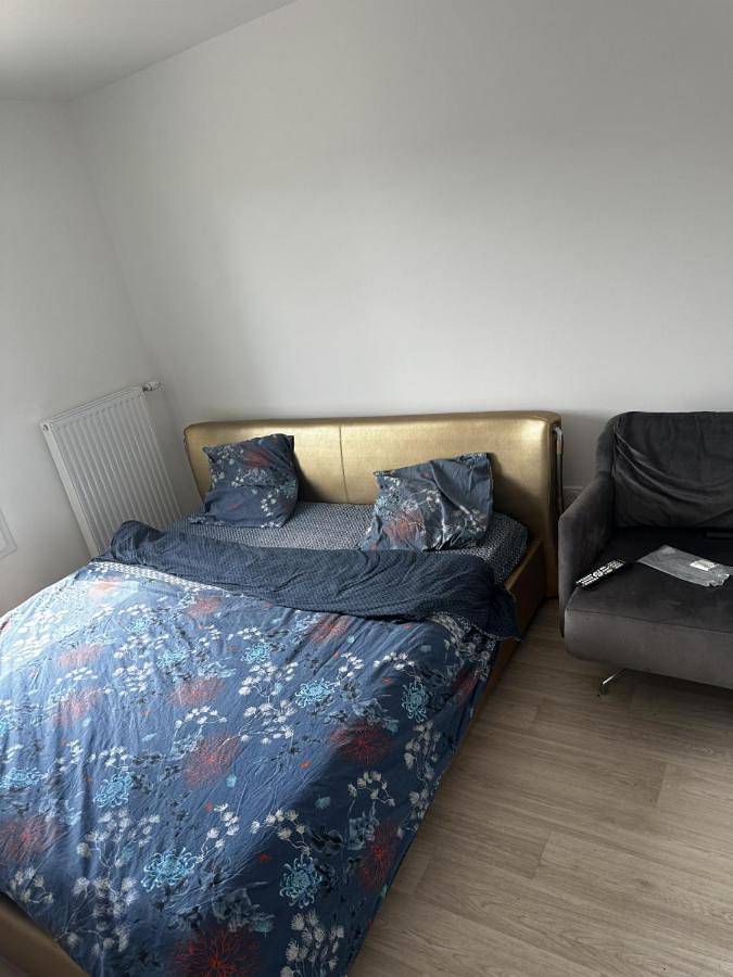 Gîte pour 2 personnes, avec balcon et jacuzzi à Montfermeil - 3