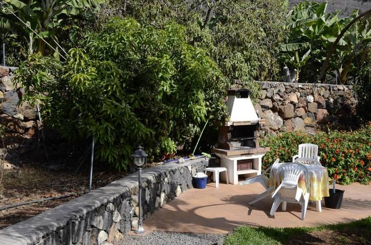 Chalet para 4 personas, con piscina además de jardín y vistas, Se admiten mascotas en La Palma - 4