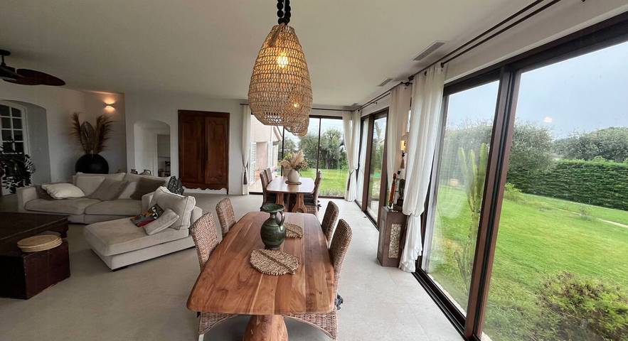 Location de vacances pour 12 personnes, avec jardin, animaux acceptés à La Gaude - 4